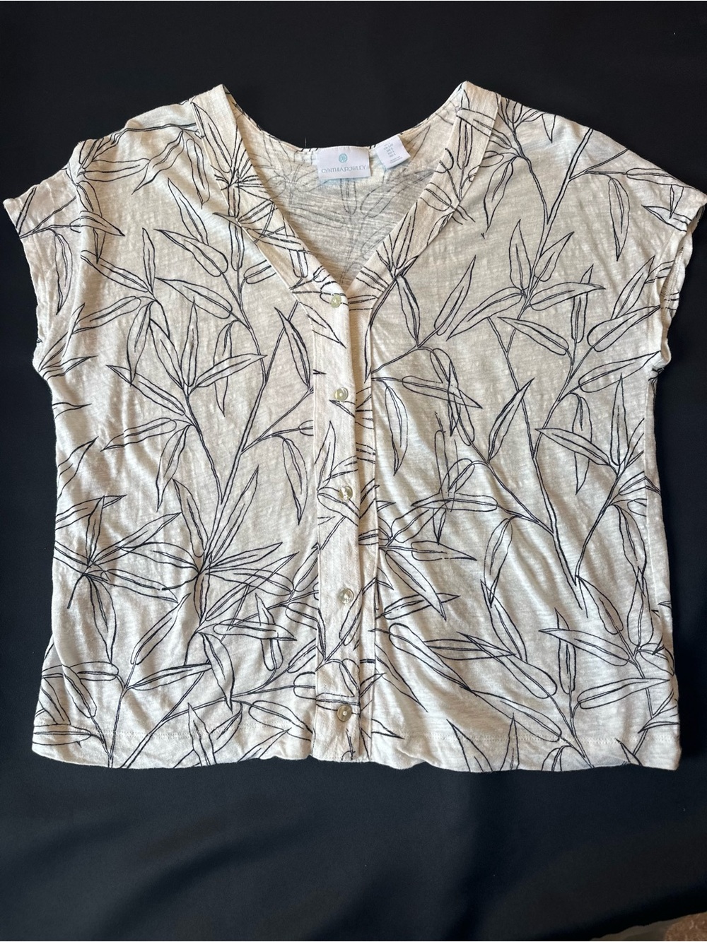 Cynthia Rowley Beige Button-Up Top with Black Leaf Print Sz. L